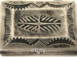 Boîte à pilules Navajo vintage estampillée en argent sterling 925 faite main par un Amérindien natif