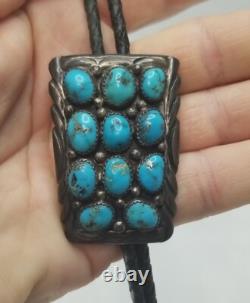Bolo vintage signé Navajo en argent sterling (S) avec 11 pierres de turquoise