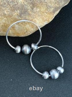 Boucles d'oreilles créoles en perles Navajo amérindiennes en argent sterling 3755