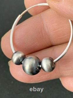 Boucles d'oreilles créoles en perles Navajo amérindiennes en argent sterling 3755
