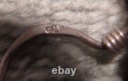 Boucles d'oreilles en argent sterling estampillées anciennes de style Navajo de collectionneur