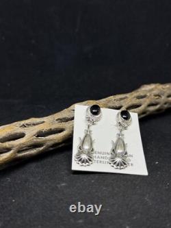 Boucles d'oreilles pendantes en argent sterling avec onyx noir fait main, amérindiennes Navajo