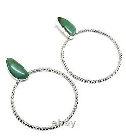 Boucles d'oreilles pendantes en argent sterling faites à la main par les Navajos amérindiens en turquoise