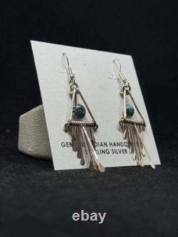 Boucles d'oreilles pendantes en argent sterling turquoise d'un roi navajo amérindien