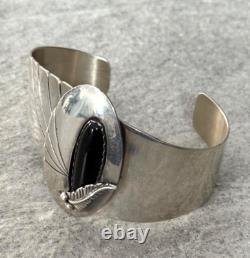 Bracelet LRG en argent sterling asymétrique en onyx de Rick Tolino, Amérindien Navajo, 47g