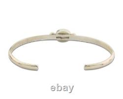Bracelet Navajo. Bracelet en argent 925 avec corail rouge naturel, manchette d'artiste amérindien des années 80.