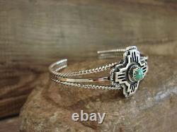 Bracelet Zia en argent sterling et turquoise amérindien par Gordon