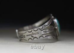 Bracelet de manchette vintage en argent sterling et turquoise des Amérindiens Navajo