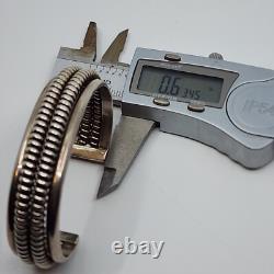 Bracelet de poignet en argent sterling vintage Navajo amérindien à nervures 6.25