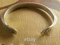 Bracelet en argent sterling amérindien en fil triangulaire épais 6-1/234 gr