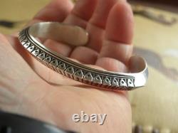Bracelet en argent sterling amérindien en fil triangulaire épais 6-1/234 gr