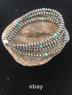 Bracelet en argent sterling avec perles Navajo et turquoise bleue des Amérindiens Navajos