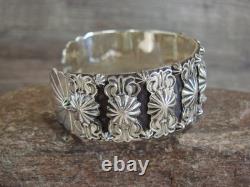 Bracelet en argent sterling en forme d'étoile par Platero, amérindien