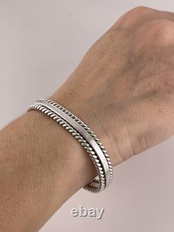 Bracelet en argent sterling tordu de Navajo Amérindien par Elaine Tahe