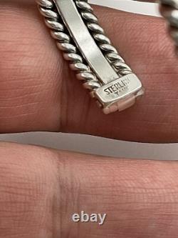 Bracelet en argent sterling tordu de Navajo Amérindien par Elaine Tahe