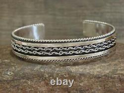 Bracelet en chaîne torsadée en argent sterling de style amérindien Navajo par Tahe