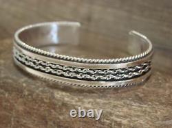 Bracelet en chaîne torsadée en argent sterling de style amérindien Navajo par Tahe