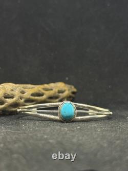Bracelet jonc en argent sterling avec turquoise Sleeping Beauty, Navajo amérindien