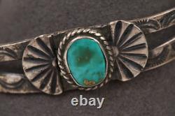 Bracelet jonc en turquoise Navajo amérindien des années 1940 en argent 925 Taille 6 À LIRE
