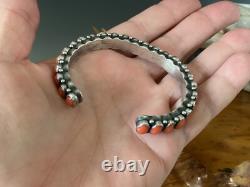Bracelet manchette en argent sterling Navajo amérindien en corail naturel, 35,9 g (27) pierres