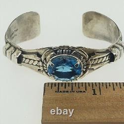 Bracelet manchette en argent sterling avec topaze bleue, Navajo américain Russell Sam