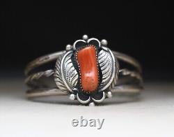 Bracelet manchette en argent sterling et corail de style amérindien Navajo vintage