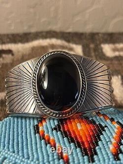 Bracelet manchette en argent sterling fait à la main par les Navajos avec onyx noir, amérindien natif