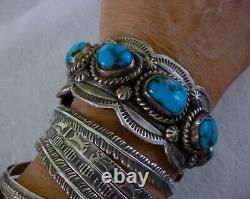 Bracelet manchette en argent sterling naturel amérindien NAVAJO avec une pierre précieuse en TURQUOISE bleue naturelle