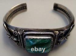 Bracelet manchette en argent sterling signé/tamponné Navajo avec turquoise native Vintage Running Bear