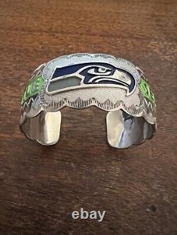 Bracelet pour femme amérindienne Navajo de la NFL Seattle Seahawks Cuff #A Éblouissant