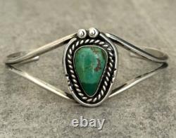 Bracelet vintage en argent sterling Navajo avec turquoise carinée 6-1/2