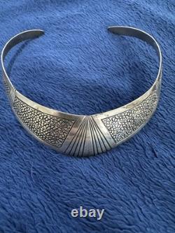 Collier Choker Navajo signé Lex Billie, Vintage, 16 pouces