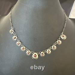 Collier Navajo en argent sterling Coral ShadowBox 17 20072
