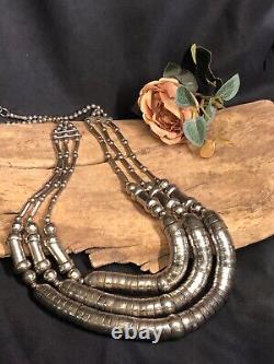 Collier à 3 rangs de perles de baril en argent sterling vintage de style amérindien navajo