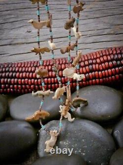 Collier de fétiches d'animaux à deux brins de la fine tribu amérindienne Navajo
