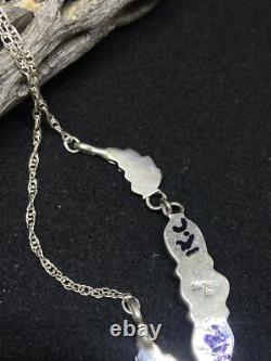 Collier élégant en argent sterling avec feuille en onyx noir amérindien Navajo