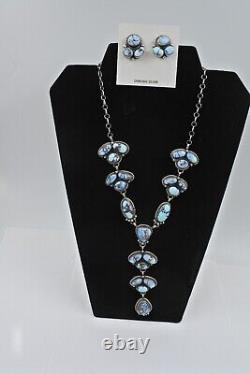 Collier en argent sterling avec turquoise des collines dorées fait main par un Amérindien Navajo