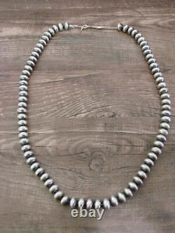 Collier en perles Navajo en argent sterling américain natif de 21 pouces par Halwood