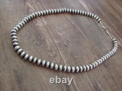 Collier en perles Navajo en argent sterling américain natif de 21 pouces par Halwood