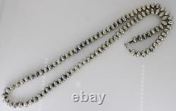 Collier en perles de nacre de 32 pouces de Leo Harvey LH Sterling, Amérindien Navajo, 117,3 g