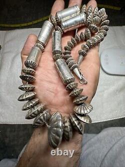 Collier en perles en tube en argent sterling Navajo Amérindien fait main estampillé à la main