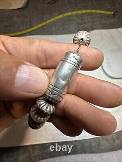 Collier en perles en tube en argent sterling Navajo Amérindien fait main estampillé à la main