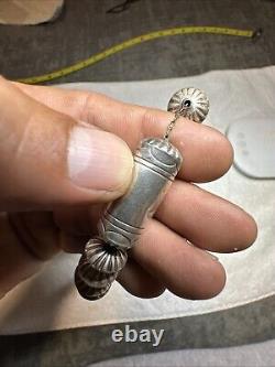 Collier en perles en tube en argent sterling Navajo Amérindien fait main estampillé à la main