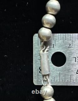 Collier en perles graduées en argent navajo amérindien de 30 pouces / 20 mm fait à la main