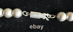 Collier en perles graduées en argent navajo amérindien de 30 pouces / 20 mm fait à la main