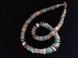 Collier en turquoise verte graduée amérindien Navajo en argent sterling 20