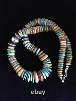Collier en turquoise verte graduée amérindien Navajo en argent sterling 20