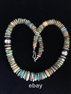 Collier en turquoise verte graduée amérindien Navajo en argent sterling 20