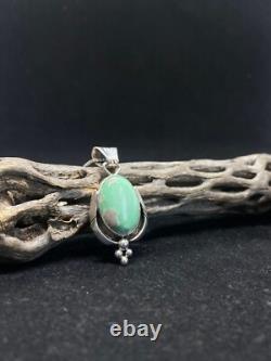 Collier fait main en argent sterling avec renard en turquoise, style amérindien Navajo