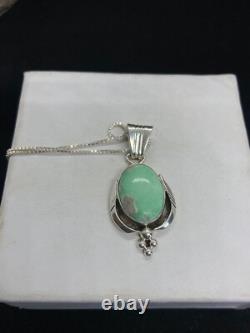 Collier fait main en argent sterling avec renard en turquoise, style amérindien Navajo